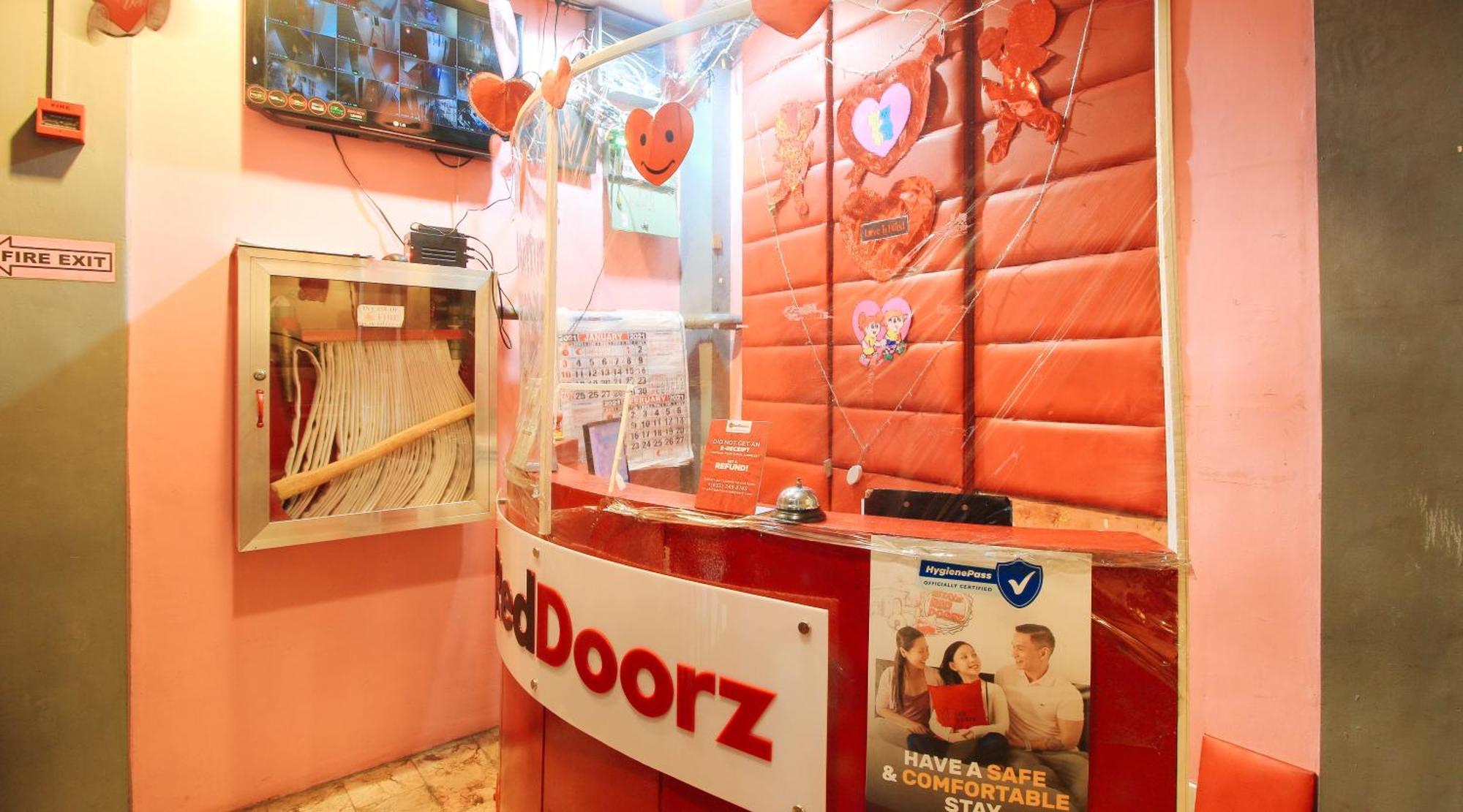 Reddoorz @ P Florentino Street Sampaloc Manila Luaran gambar